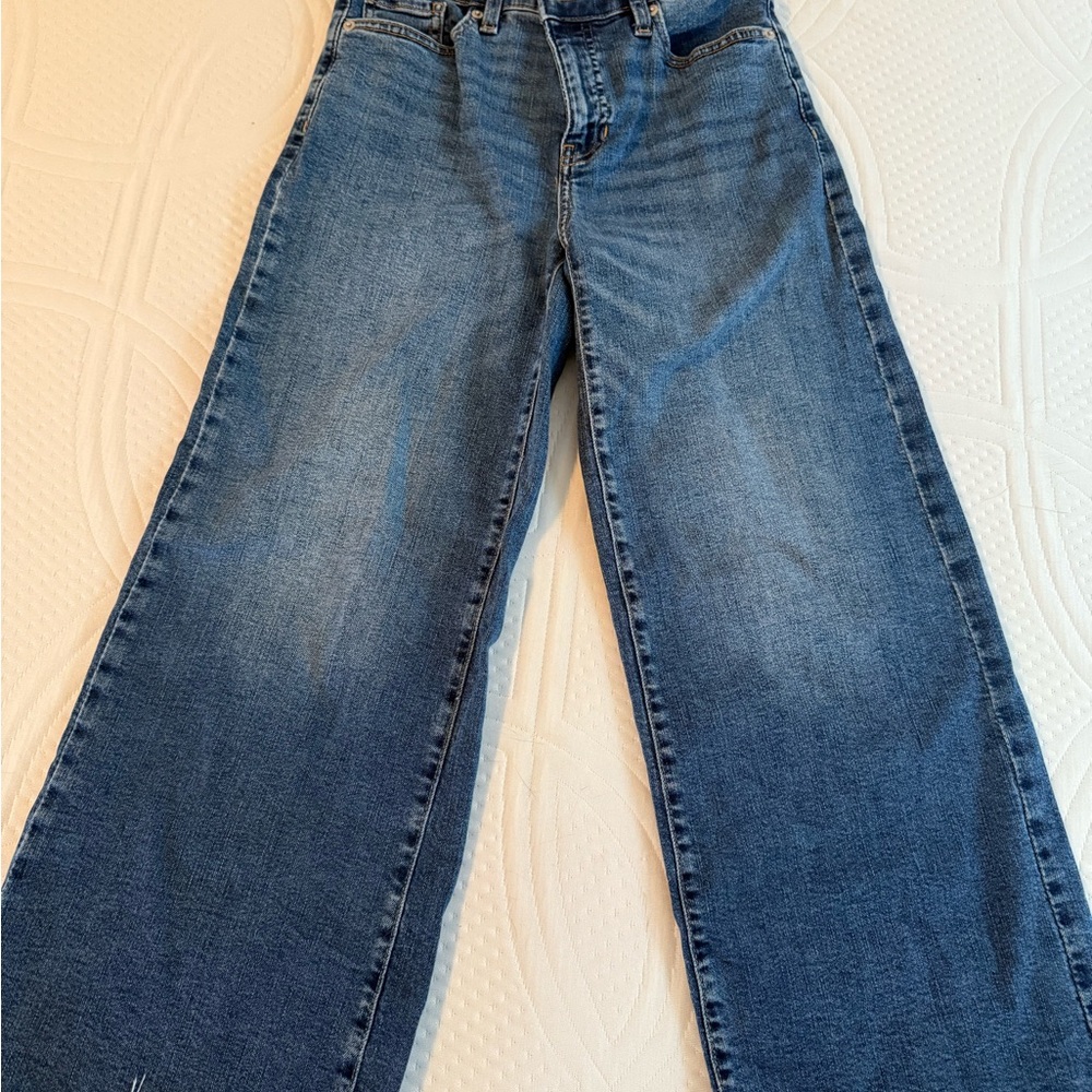 Banana Republic Wide-Leg Crop Blue Jeans